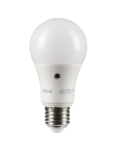 Lampada LED Goccia crepuscolare E27 8.6W luce fredda